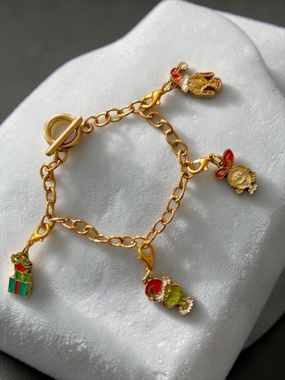 Golden Grinch themed Charm toggle Bracelet with Colorful charms - Picture 3 of 4